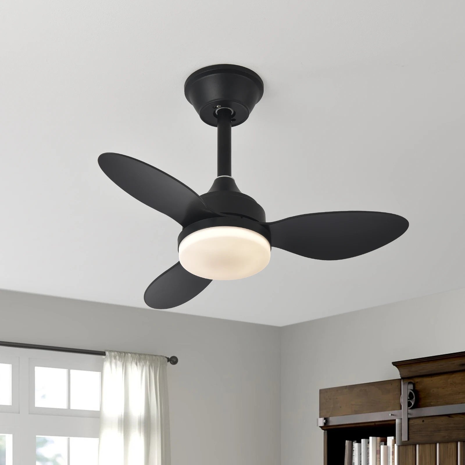 Ventilateur de plafond LED 25/42/52 pouces Ventelux, éclairage LED allumé